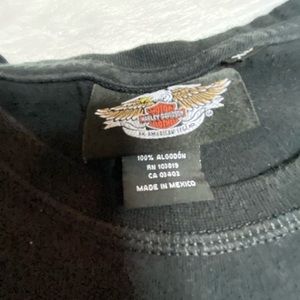 Men’s sleeveless shirt Size Xl.